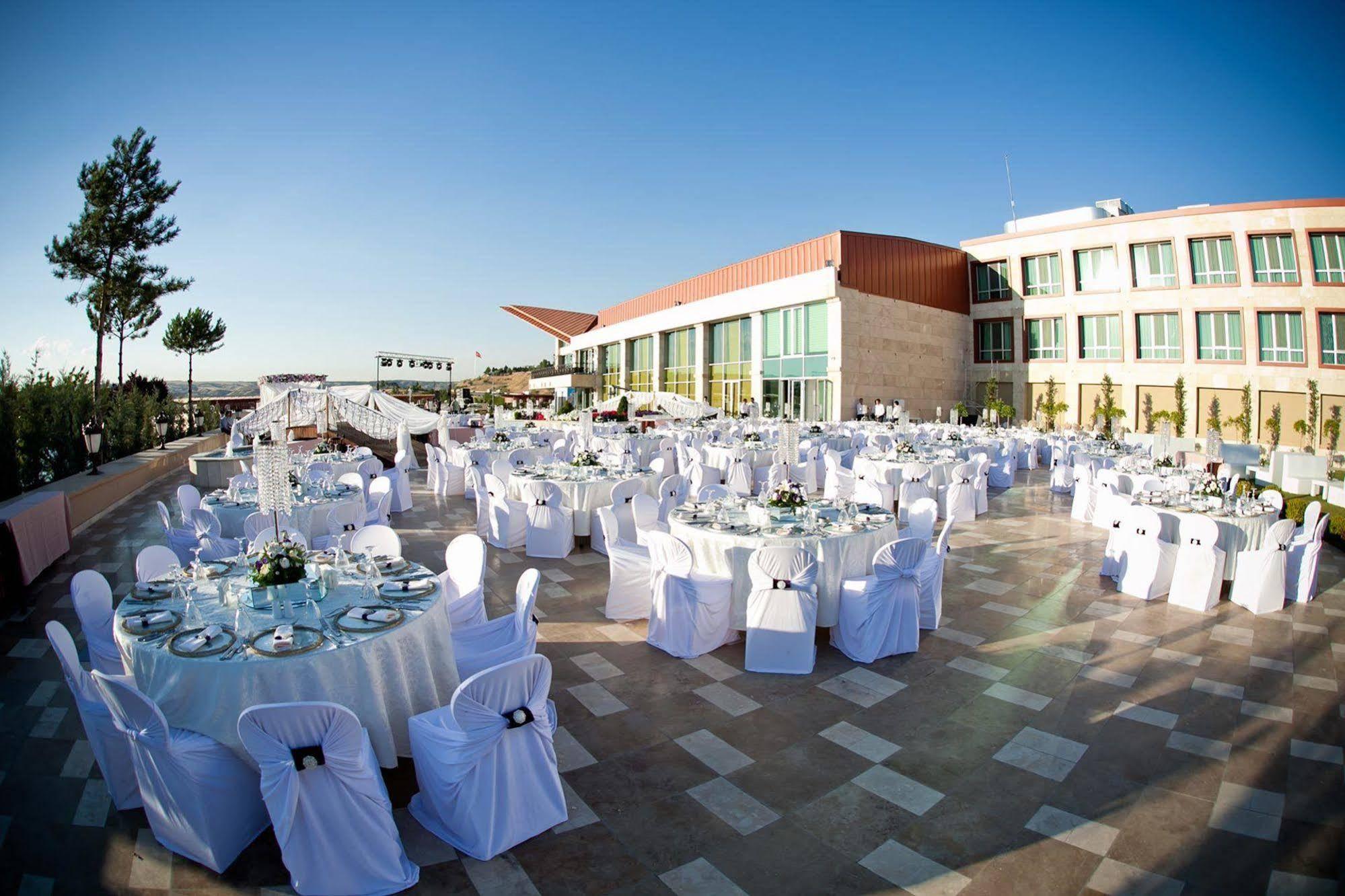 Kronos Hotel Golbası Zewnętrze zdjęcie