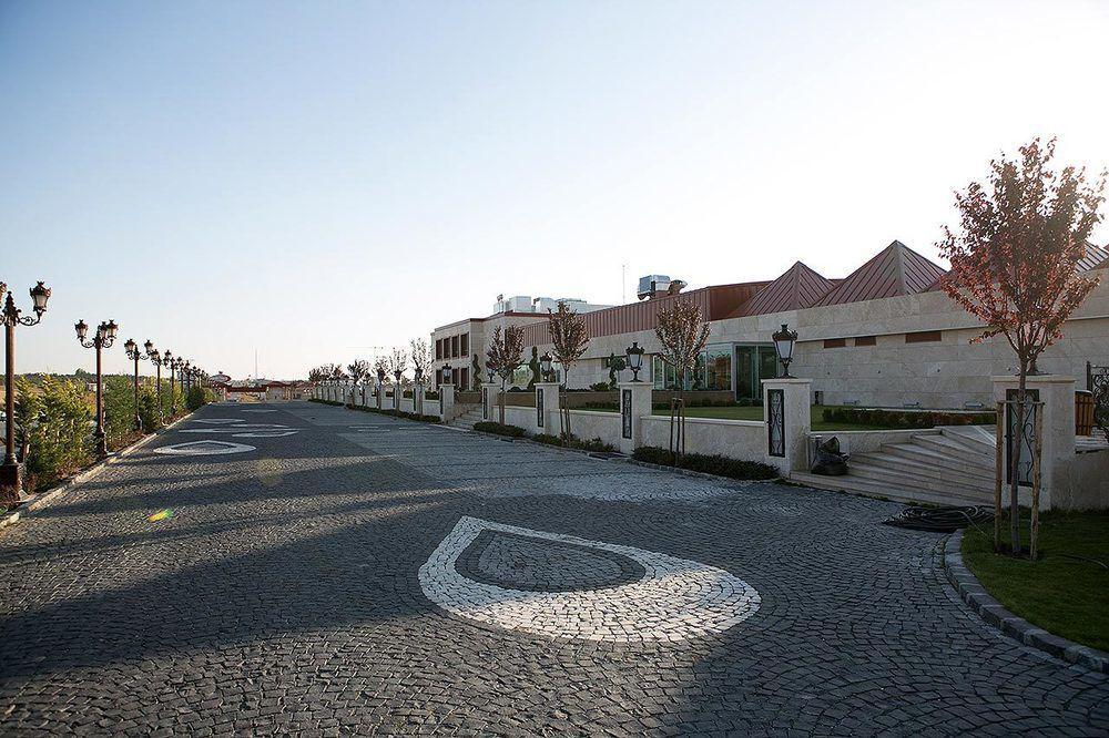 Kronos Hotel Golbası Zewnętrze zdjęcie