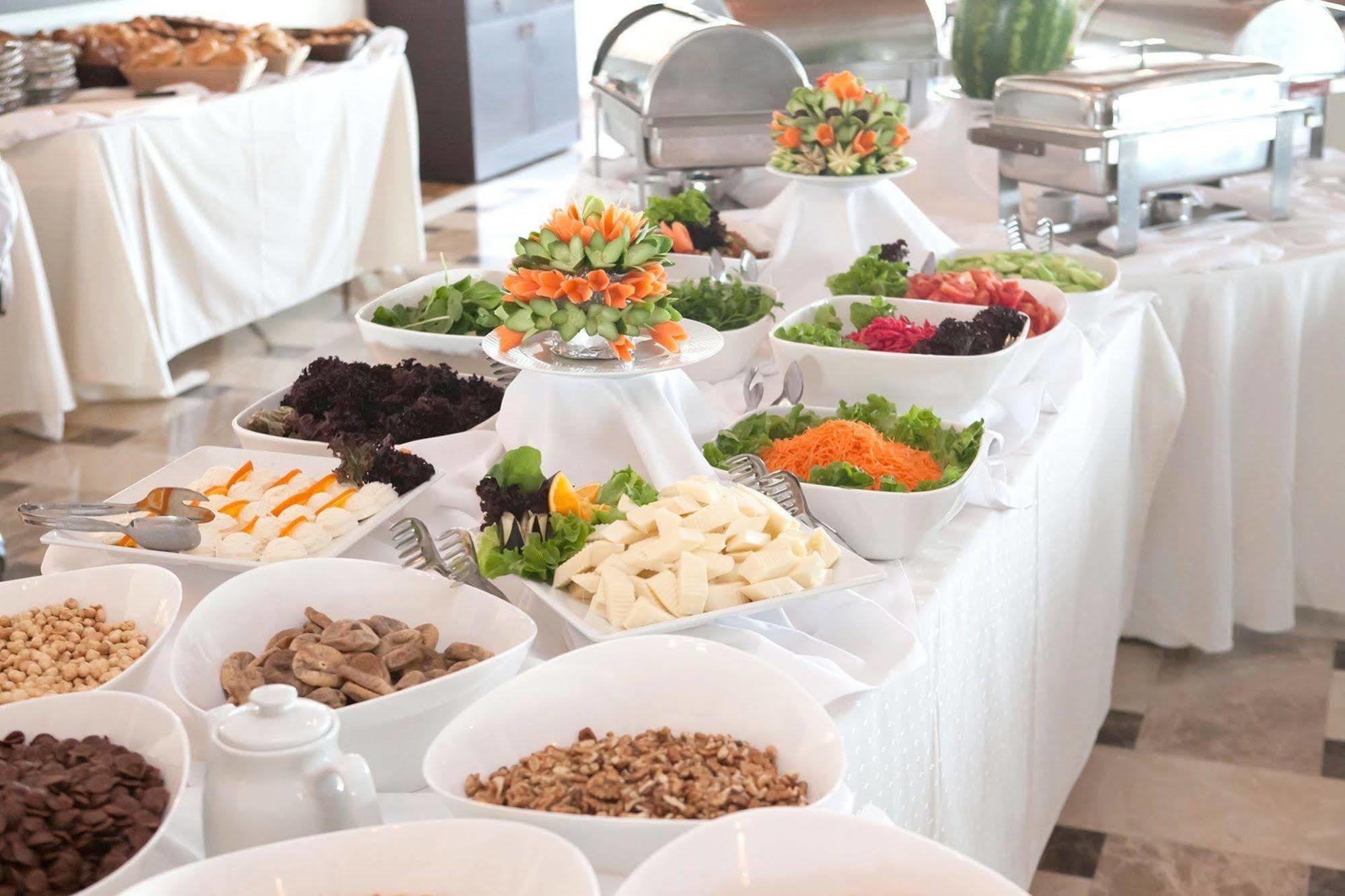 Kronos Hotel Golbası Zewnętrze zdjęcie